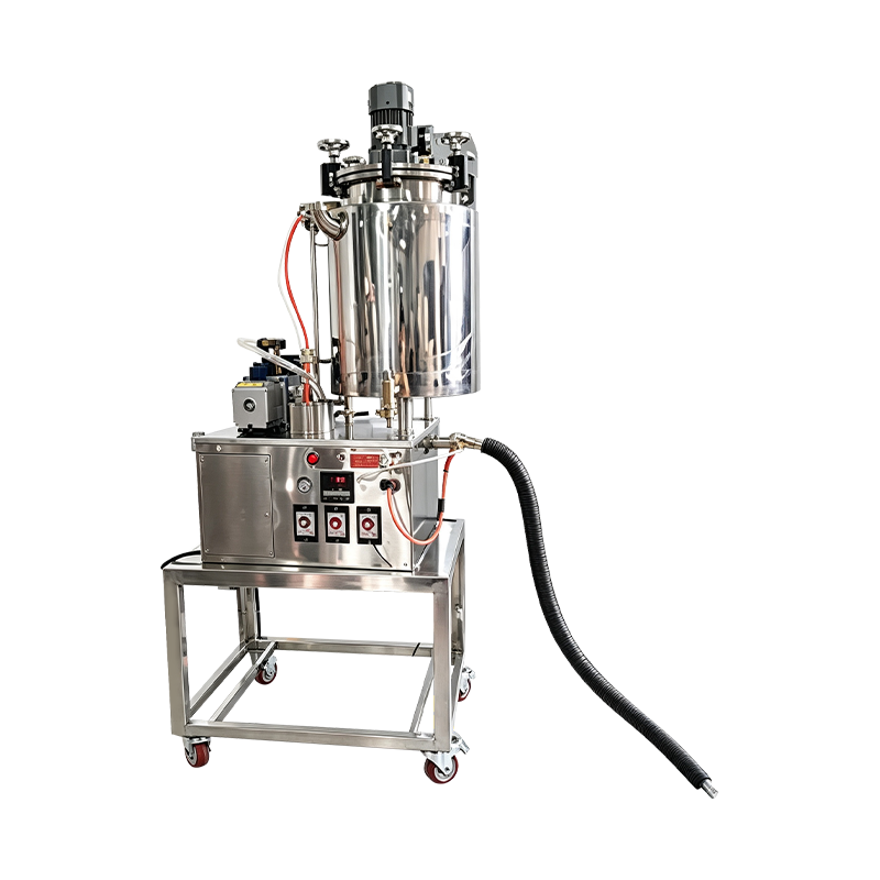 Halfautomatische verwarmde vacuümvulmachine voor cosmetische mascara Halfautomatische verwarmde vacuümvulmachine voor cosmetische mascara